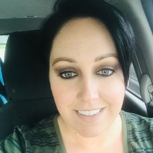 Meet your Posher, Jenna